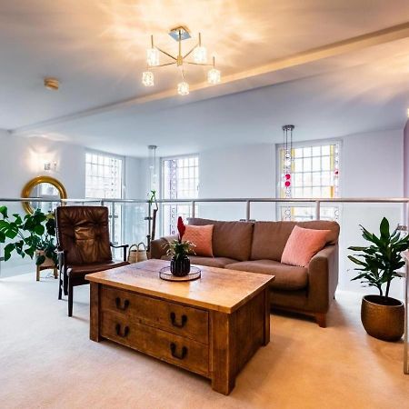 Lux Duplex Apartment 19Th Century Chapel Wakefield Centre Buitenkant foto