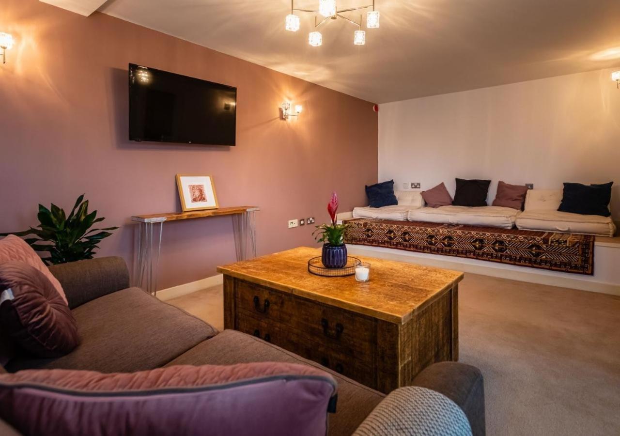 Lux Duplex Apartment 19Th Century Chapel Wakefield Centre Buitenkant foto